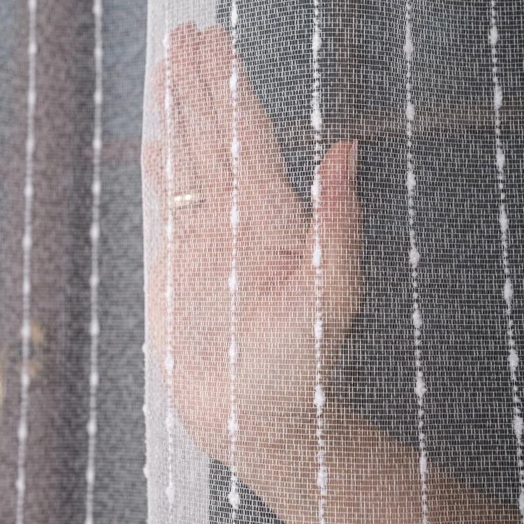 Firanka fantazyjna z puszystymi przeszyciami po całości, wysokość 320cm, kolor 001 biały 419032/OLO/005/000320/1