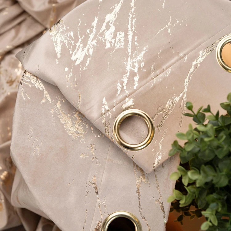 MARMA Zasłona gotowa na przelotkach, szerokość 140cm x wysokość 250cm, kolor 003 jasny beżowy ze złotym nadrukiem na VELVI TD0033/ZGP/003/140250/1