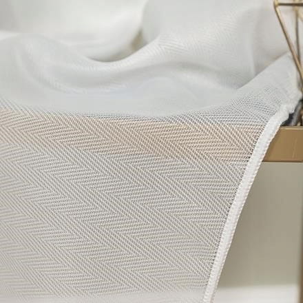 Firana jodełka, do salonu gotowa na taśmie, wys.250cm,szer.600cm.