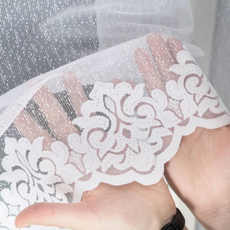 Firanka żakardowa ze wzorem na samym dole, wysokość 180cm, kolor 001 biały 023405/000/001/000180/1