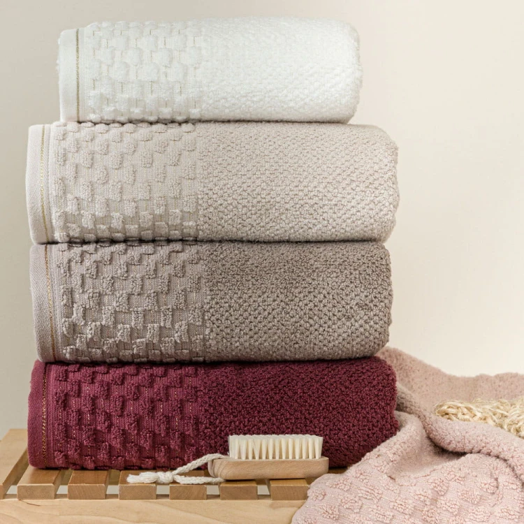 NEPTUN Ręcznik, 70x140cm, ciepły brąz