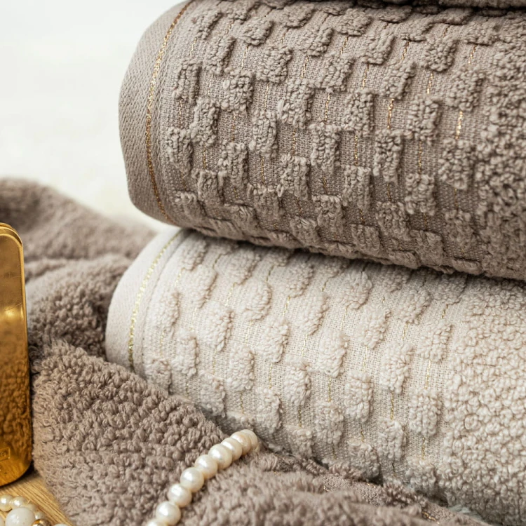 NEPTUN Ręcznik, 70x140cm, ciepły brąz