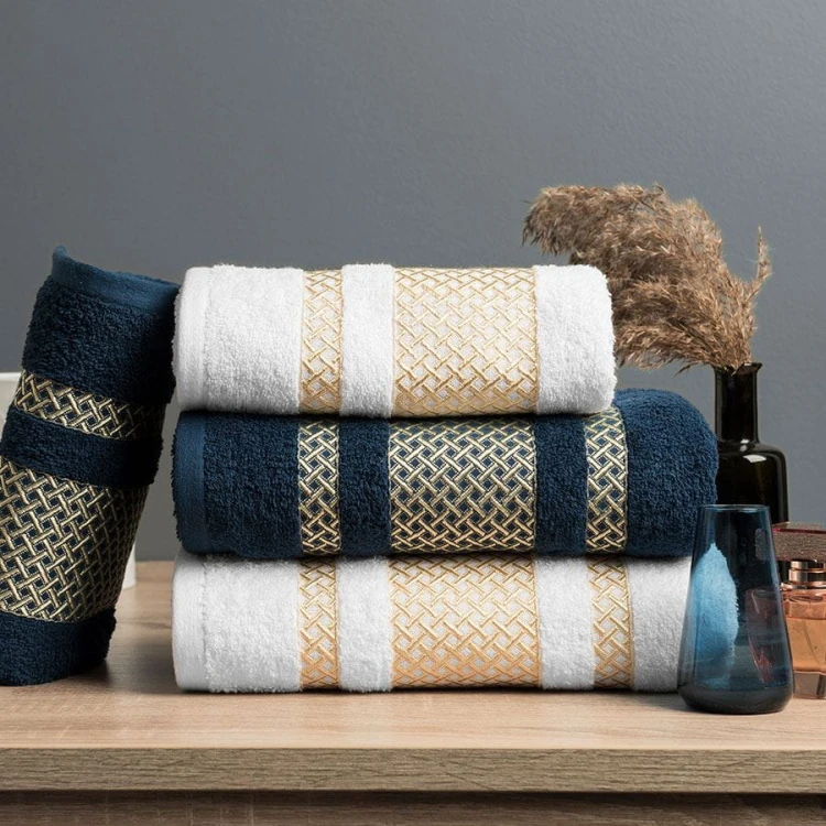 LIONEL Ręcznik, 50x90cm, biały ze złotą bordiurą