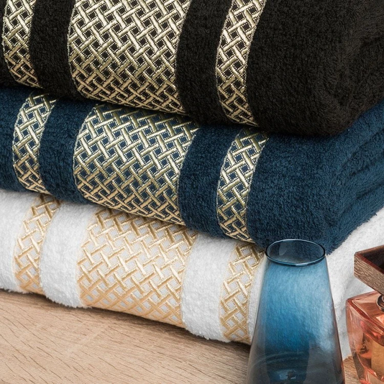 LIONEL Ręcznik, 50x90cm, biały ze złotą bordiurą