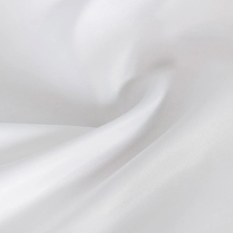 LARA Obrus wodoodporny, 140x220cm, biały