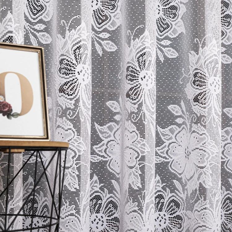 Firanka żakardowa ze wzorem po całości, wysokość 175cm, kolor 001 biały 004713/000/001/000175/1