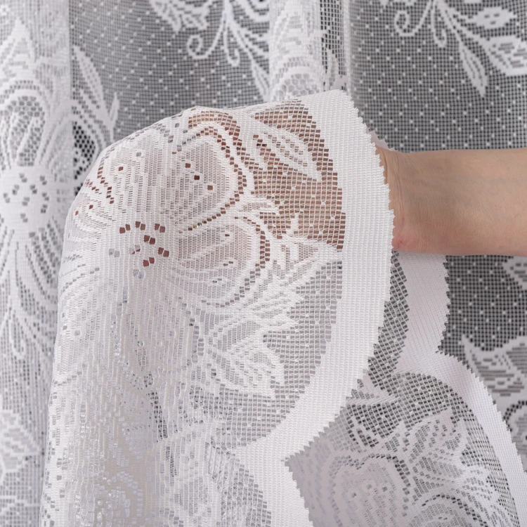 Firanka żakardowa ze wzorem po całości, wysokość 175cm, kolor 001 biały 004713/000/001/000175/1