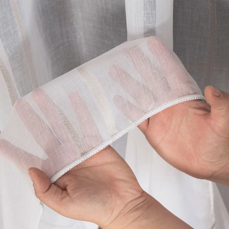 Firanka fantazyjna ze wzorem po całości z ołowianką, wysokość 320cm, kolor biały z beżowym