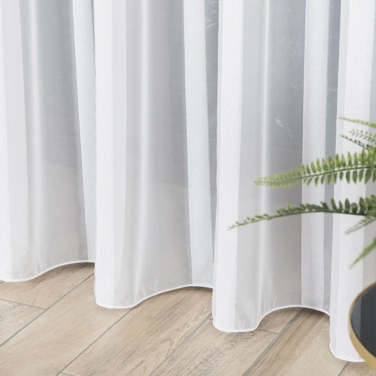 Firanka fantazyjna z ołowianką, z pionowymi pasami, wysokość 300cm, kolor biały