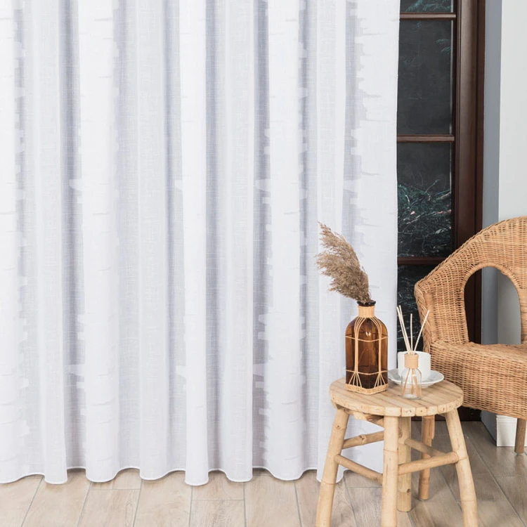 Firanka fantazyjna ze wzorem po całości z ołowianką, wysokość 300cm, kolor biały