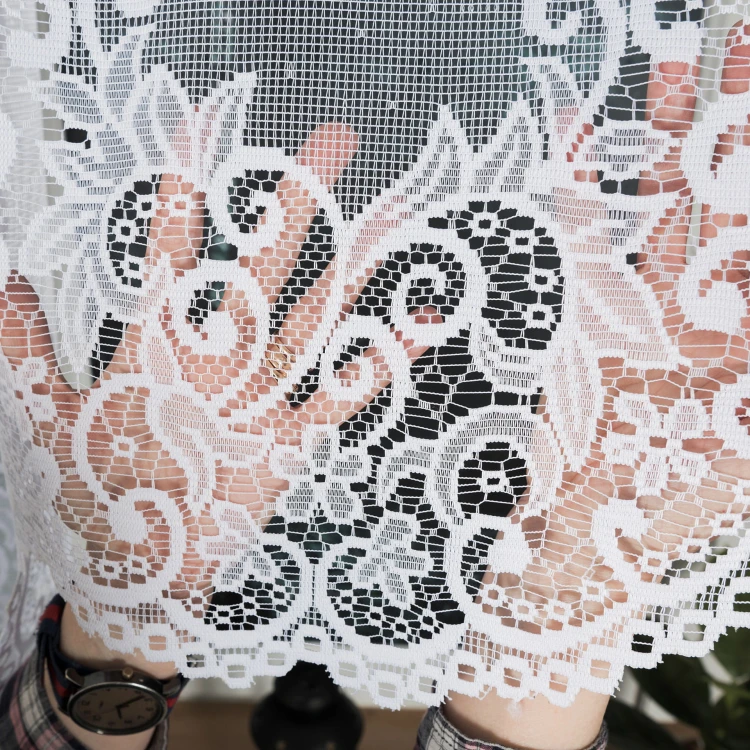 BERENIKA Firanka żakardowa gotowa, szerokość 300 x wysokość 140cm, kolor biały