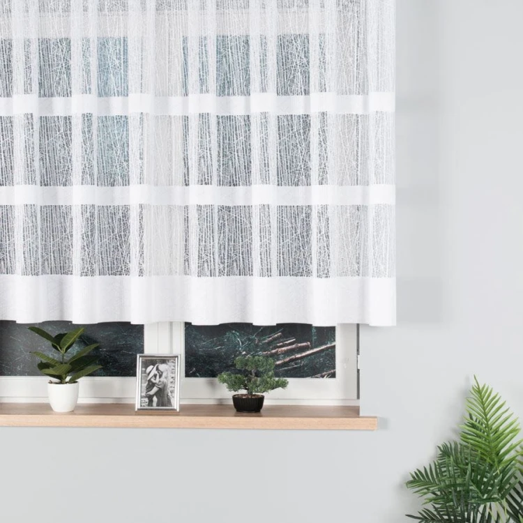 Firanka żakardowa ze wzorem pasowym, wysokość 130cm, kolor 001 biały 018352/000/001/000130/1