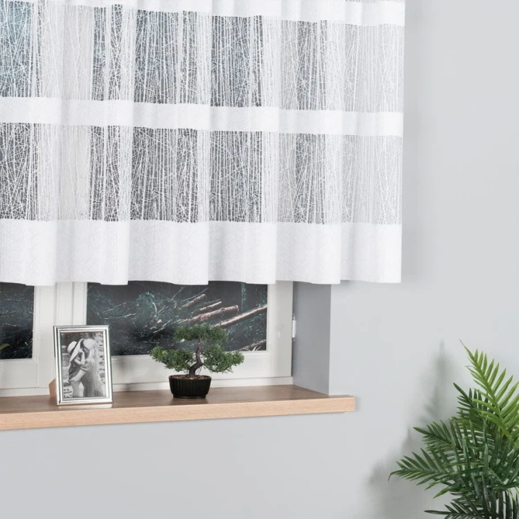 Firanka żakardowa ze wzorem pasowym, wysokość 130cm, kolor 001 biały 018352/000/001/000130/1