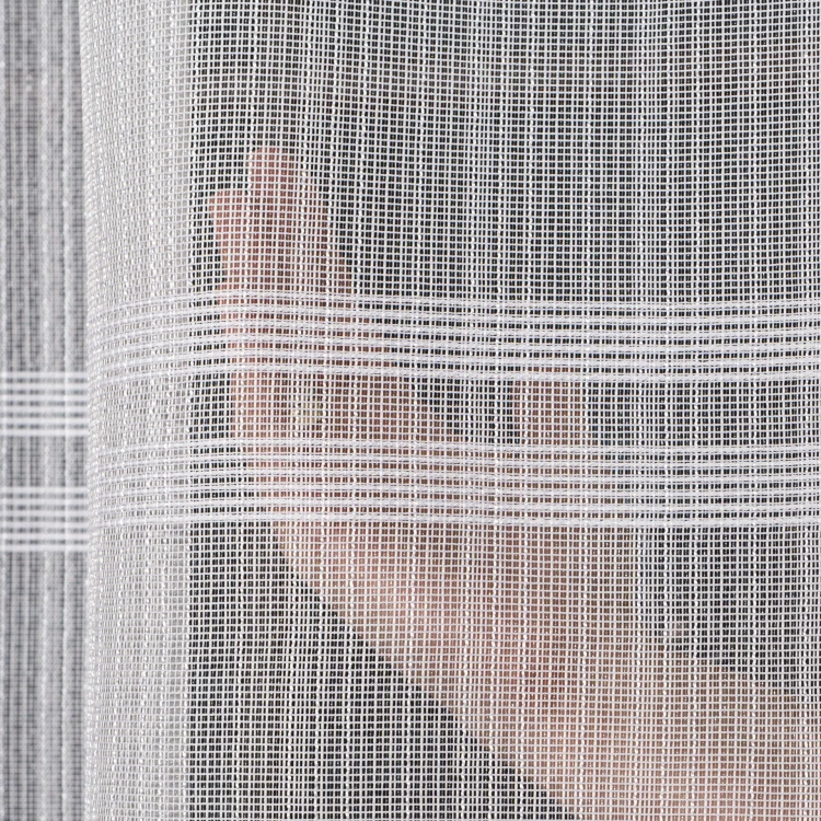 Firanka fantazyja z pasami i błyszczącą nitką, wysokość 300cm, kolor biały