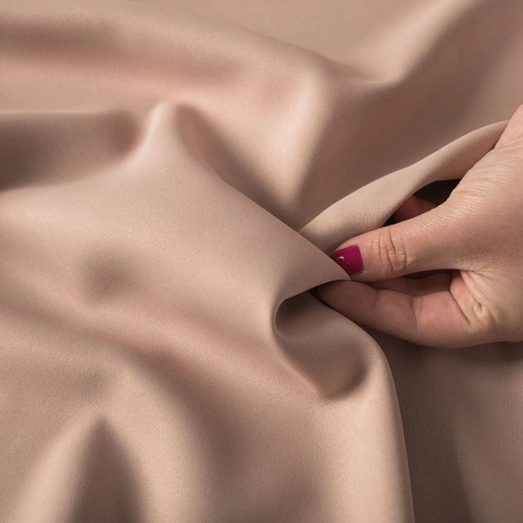 GRETA Tkanina dekoracyjna typu balckout, wysokość 320cm, kolor pudrowy różowy