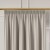 GRETA Tkanina dekoracyjna typu blackout, wysokość 320cm, kolor jasny beżowo szary