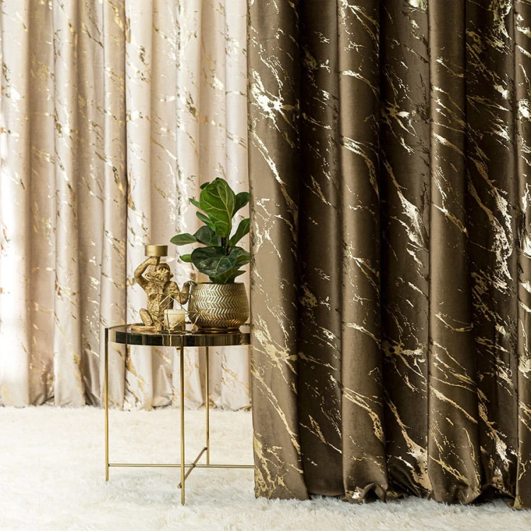 MARMA Zasłona gotowa na przelotkach, szerokość 140cm x wysokość 250cm, kolor brązowy ze złotym nadrukiem