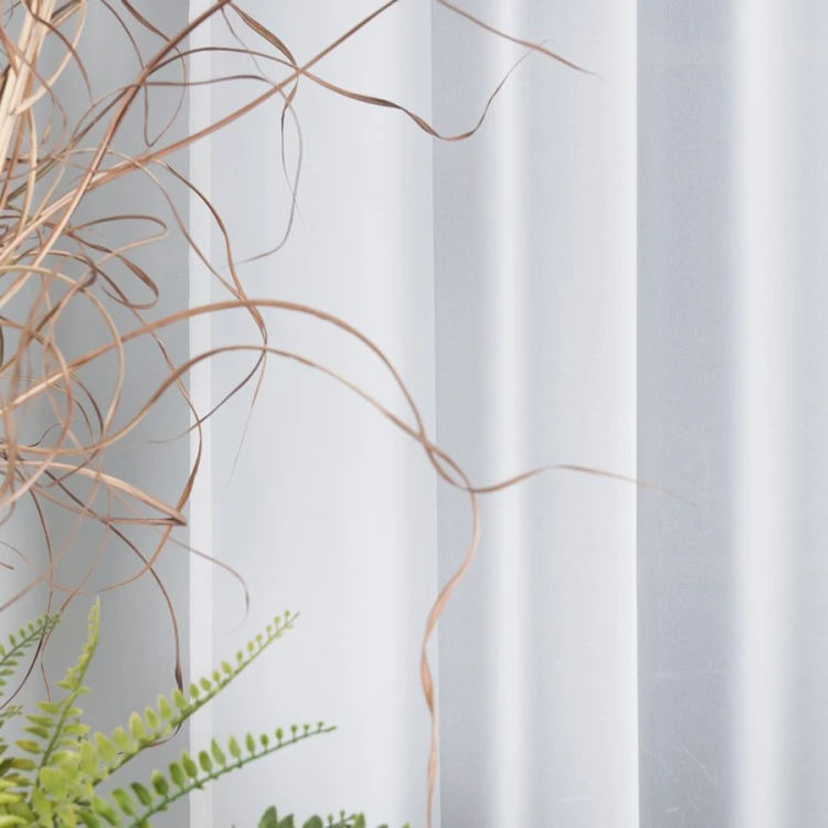 Firanka fantazyjna z ołowianką, wysokość 300cm, kolor biały