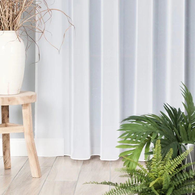 Firanka fantazyjna z ołowianką, wysokość 300cm, kolor biały