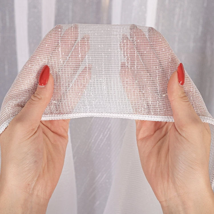 Firanka fantazyjna z ołowianką, wysokość 250 cm, kolor biały