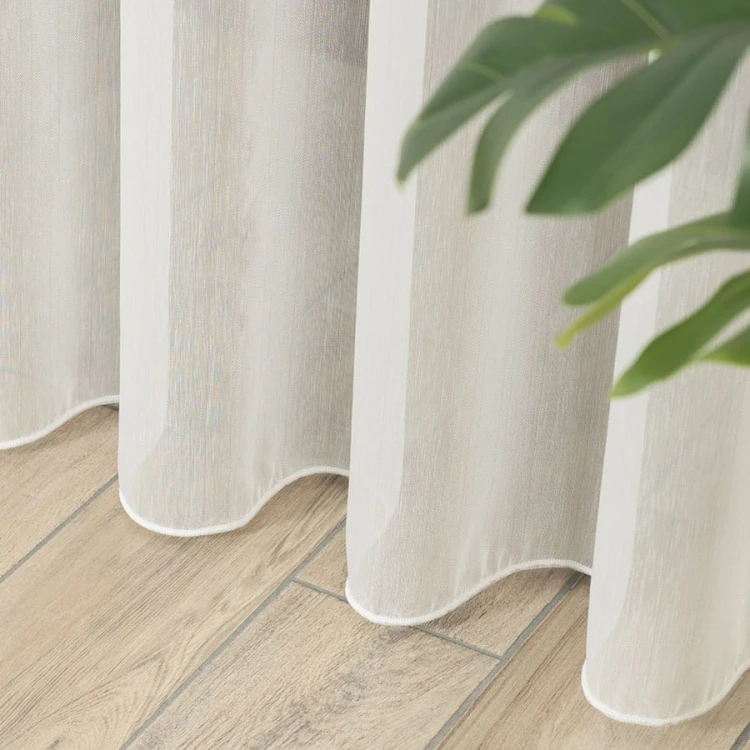 Firanka fantazyjna z ołowianką, wysokość 300cm, kolor kremowy z błyszczącą nitką