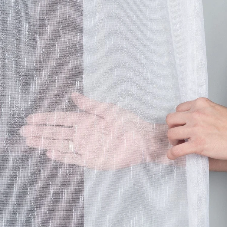 Firanka fantazyjna z ołowianką, wysokość 330cm, kolor biały