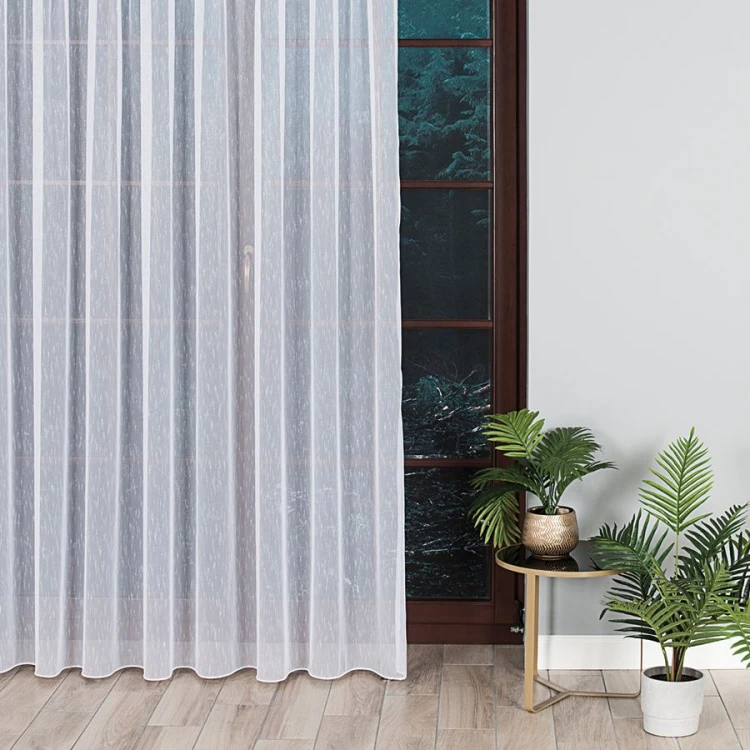 Firanka fantazyjna z ołowianką, wysokość 330cm, kolor biały