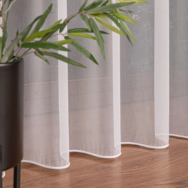 Firanka fantazyjna z ołowianką, wysokość 300cm, kolor biały