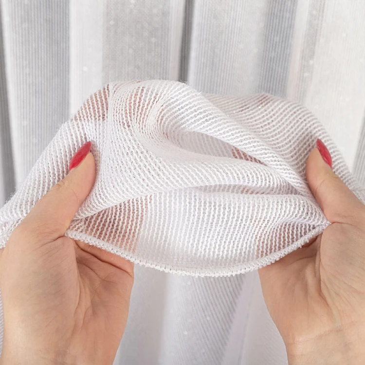 Firanka fantazyjna z ołowianką, wysokość 160 cm, kolor biały