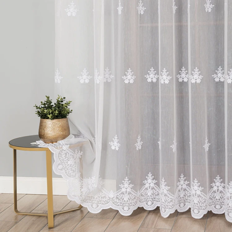 Firanka haftowana ze wzorem po całości, wysokość 280cm, kolor 001 biały 242758/768/001/000280/1