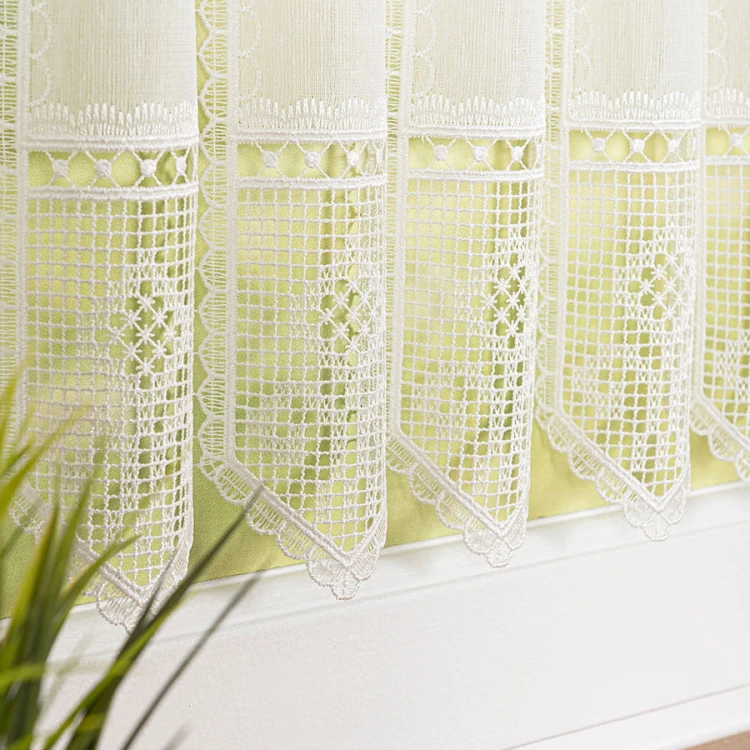 Zazdrostka haftowana panelowa na batyście, wysokość 90cm, kolor 010 naturalny 096269/388/010/000090/1