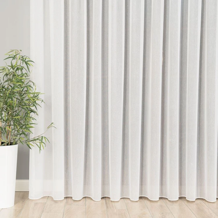 Firanka fantazyjna z ołowianką, wysokość 300cm, kolor biały ze złotą nitką