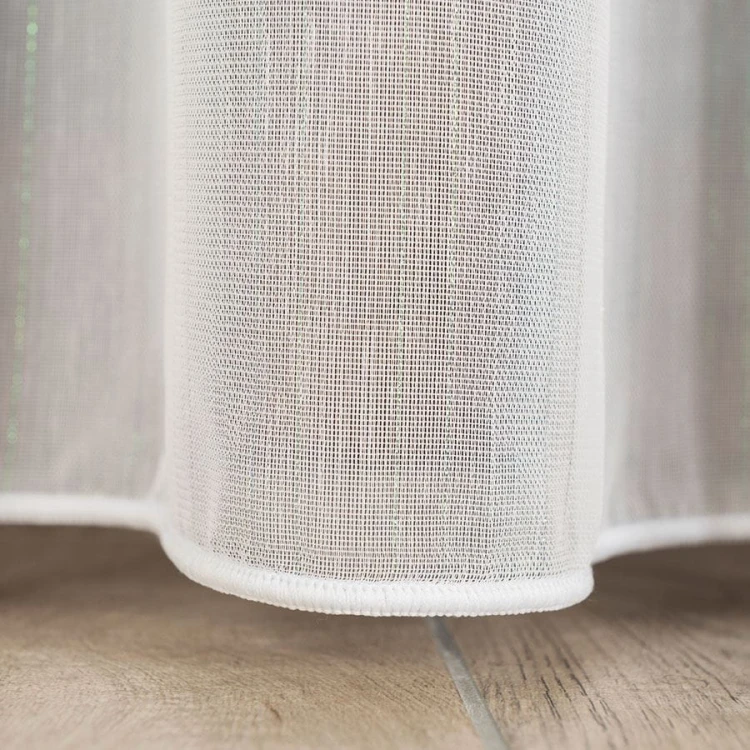 Firanka fantazyjna z ołowianką, wysokość 300cm, kolor biały z neonową nitką