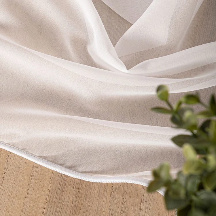 Firanka fantazyjna z ołowianką, wysokość 300cm, kolor biały