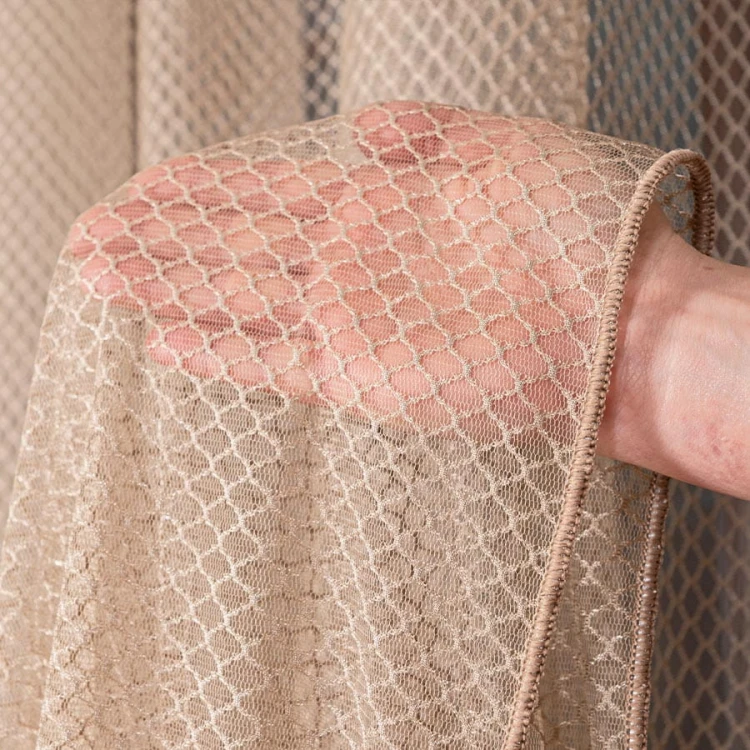 Firanka fantazyjna z ołowianką, wysokość 300cm, kolor jasny beżowy