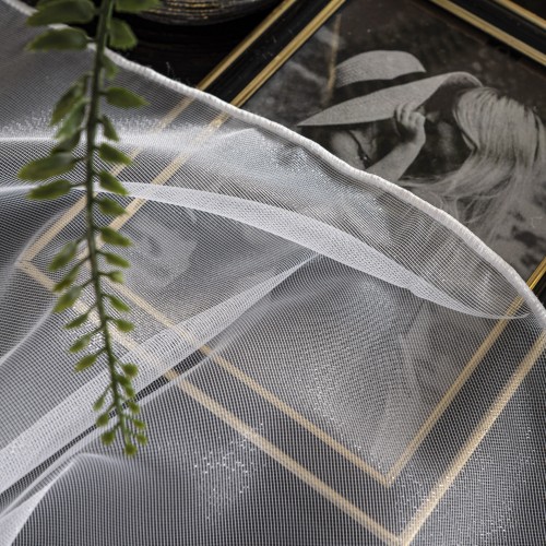 Firanka fantazyjna z ołowianką, wysokość 300cm, kolor biały