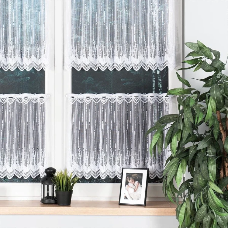 Zazdrostka żakardowa ze wzorem po całości, wysokość 50cm, kolor biały