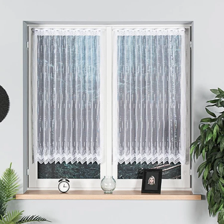 Firanka żakardowa ze wzorem po całości, wysokość 120cm, kolor biały