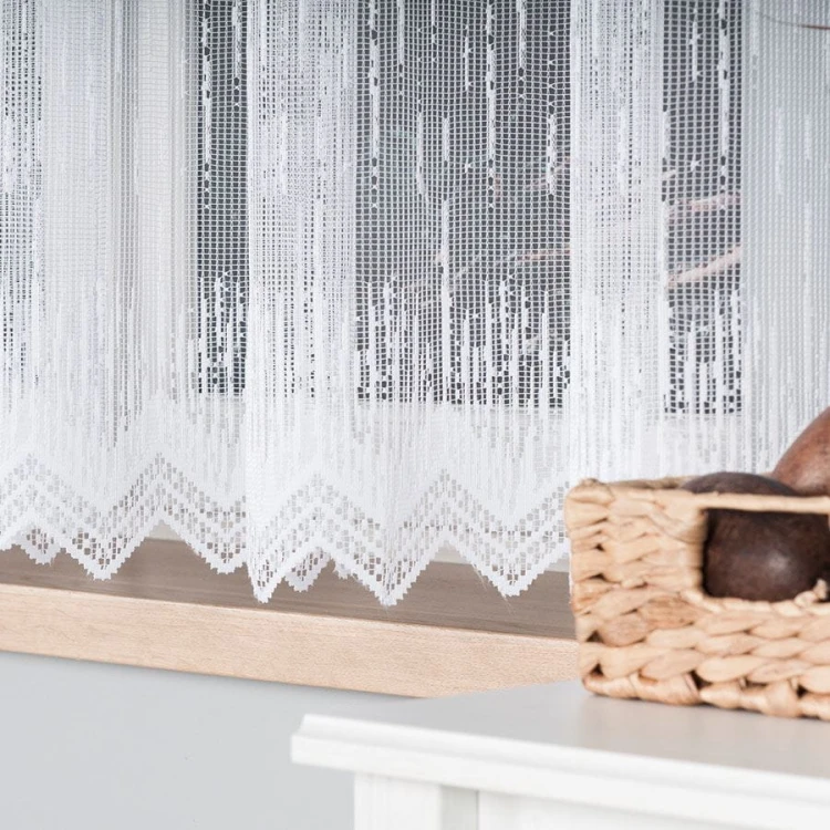 Firanka żakardowa ze wzorem po całości, wysokość 160cm, kolor biały