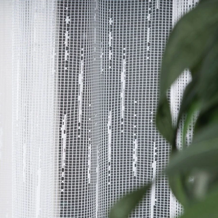 Firanka żakardowa ze wzorem po całości, wysokość 180cm, kolor biały