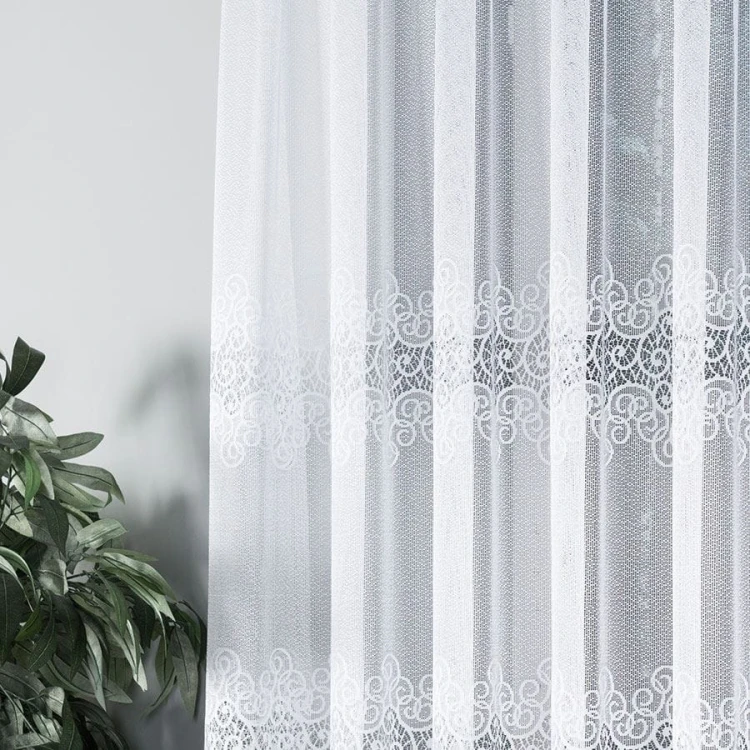 VIOLETTA Firanka żakardowa ze wzorem pasowym, wysokość 150cm, kolor biały