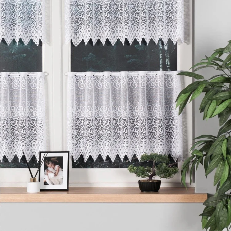 VIOLETTA Zazdrostka żakardowa ze wzorem pasowym, wysokość 50cm, kolor biały