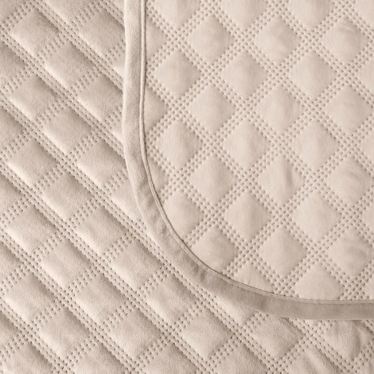 VELVI Narzuta dekoracyjna, rozmiar 220x240cm, kolor ciemny kremowy