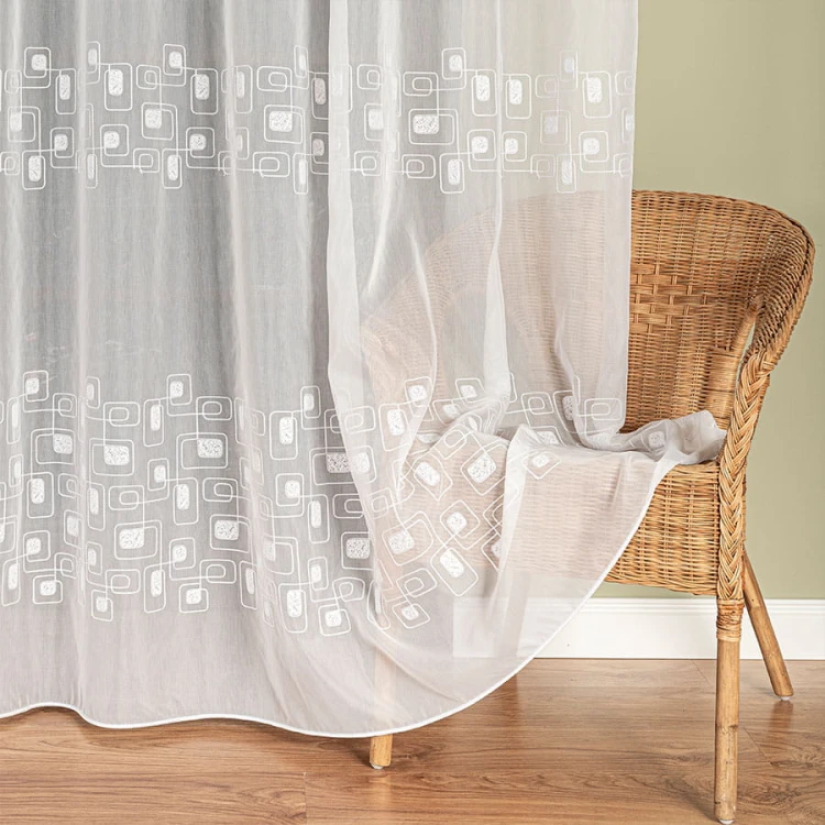 Firanka haftowana ze wzorem pasowym, wysokość 280cm, kolor  biały