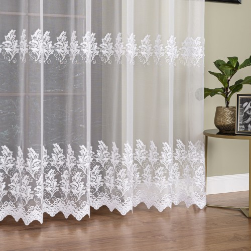 Firanka haftowana ze wzorem pasowym, wysokość 300cm, kolor biały