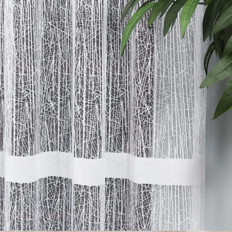 Firanka żakardowa ze wzorem pasowym, wysokość 270cm, kolor biały