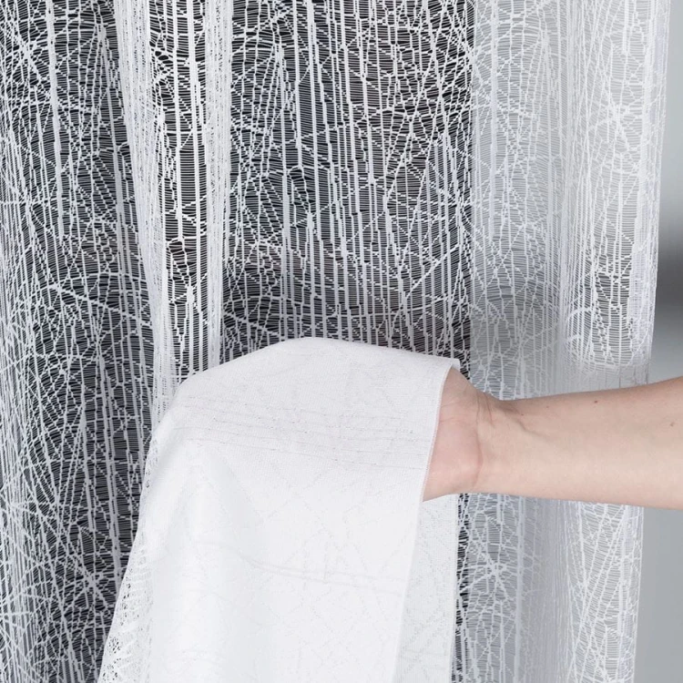 Firanka żakardowa ze wzorem pasowym, wysokość 270cm, kolor biały