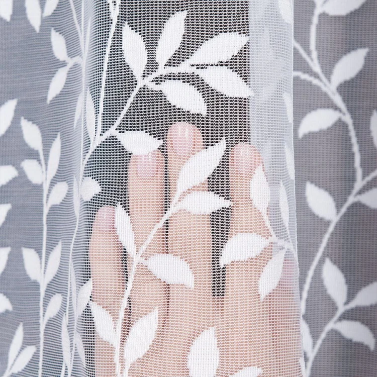 Firanka żakardowa ze wzorem, wysokość 220cm, kolor biały