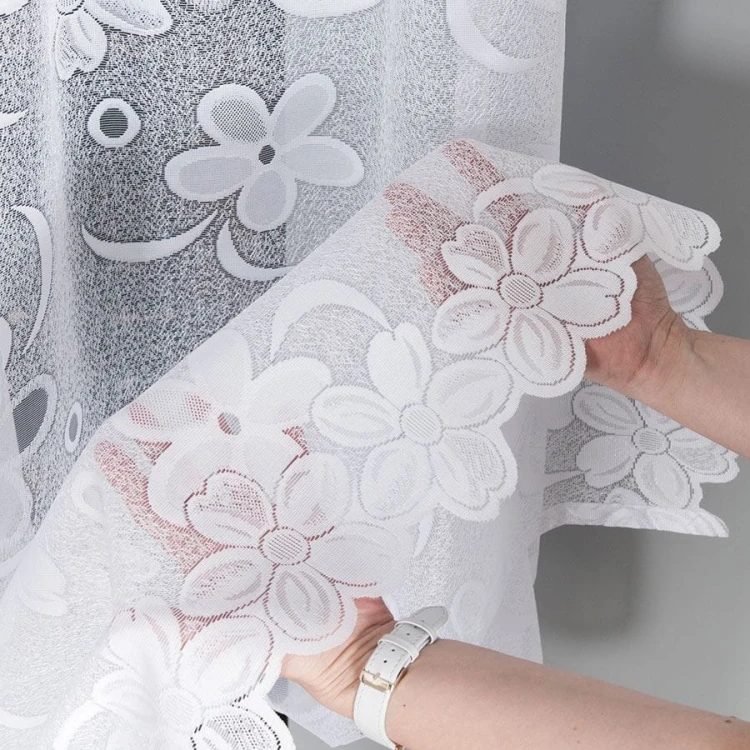 Firanka żakardowa ze wzorem, wysokość 300cm, kolor biały