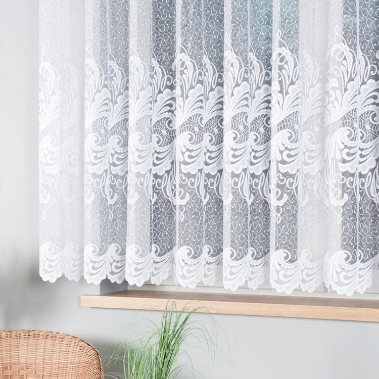 Firanka żakardowa ze wzorem pasowym, wysokość 160cm, kolor biały